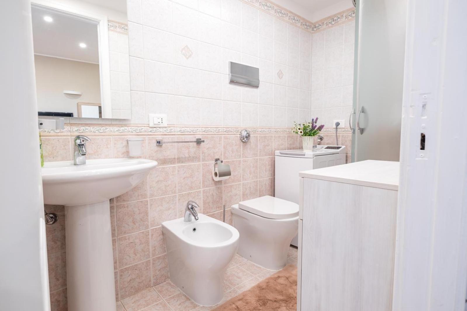 Mec Apartment Палермо Екстериор снимка